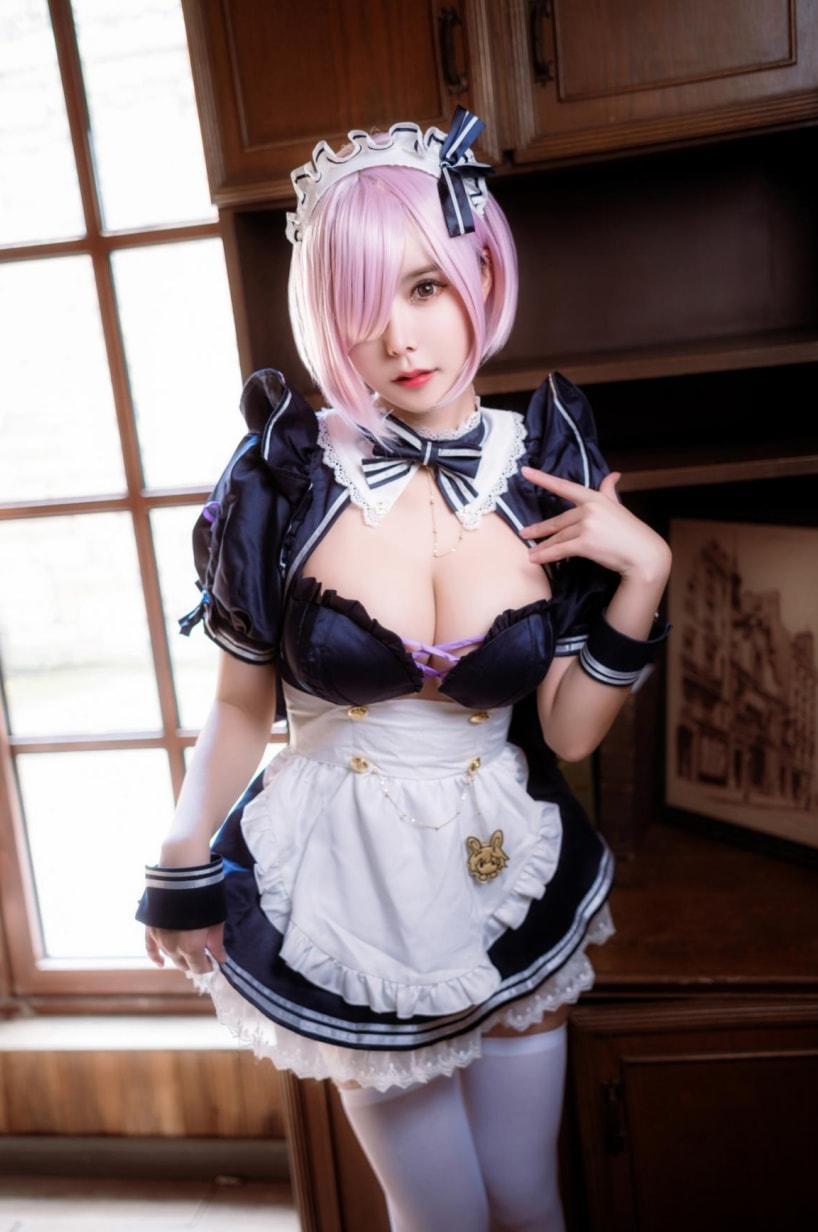 亚马逊鲶鱼 – FGO 玛修 女仆-精美作品