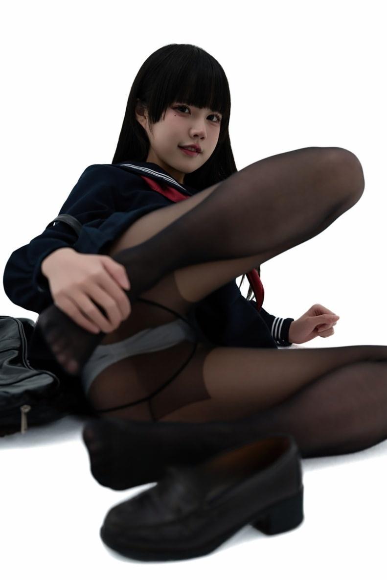 清水凪 後輩ちゃんの制服-值得一看